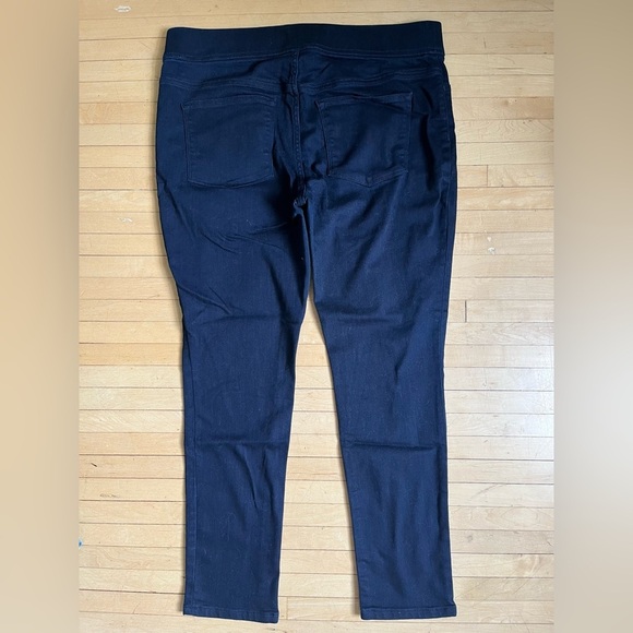 LRL Lauren Jeans Co. Ralph Lauren Pull On Modern Legging Dark Wash Jeans - Picture 2 of 3